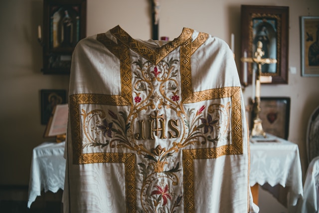 Traditional Italian Clothing