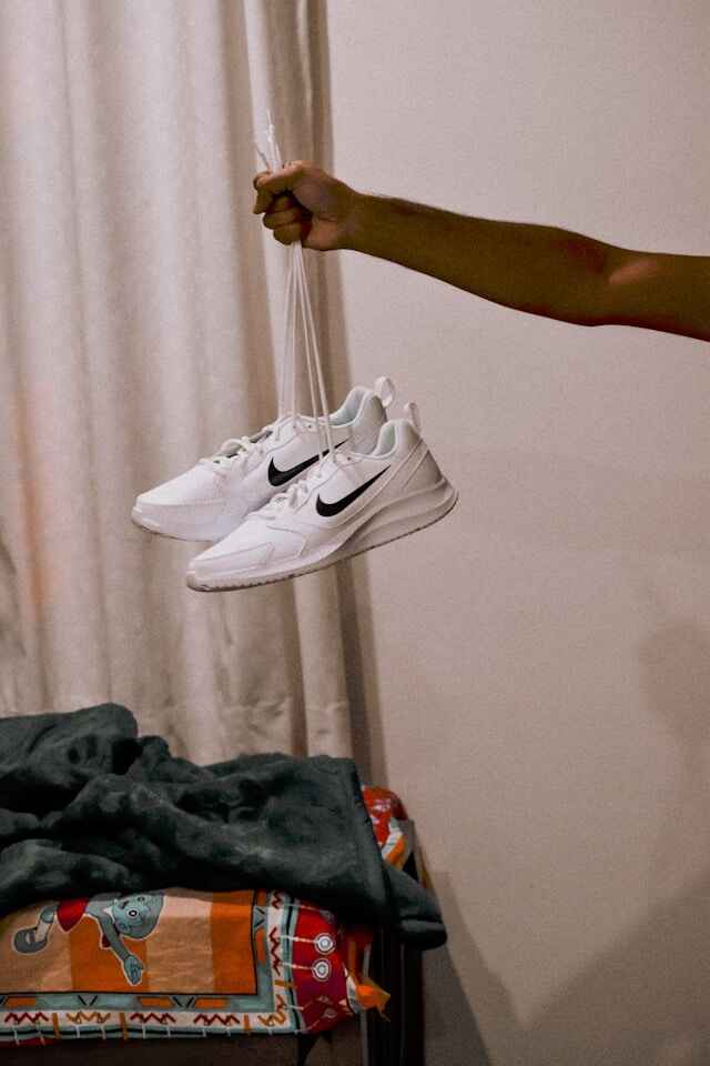 Nike Size 16 sneakers offer superior comfort, durability, and performance. Explore large-size options including Nike Size 14, 15, 16, and 17 for perfect fit.