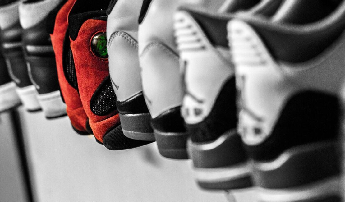 How to Evaluate Sneaker Build and Quality Before Buying Online