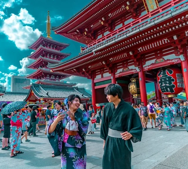 Bold Harajuku street fashion in Tokyo, featuring layered Japanese streetwear that defines modern fashion clothes Japan culture
