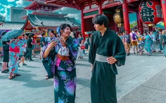 Bold Harajuku street fashion in Tokyo, featuring layered Japanese streetwear that defines modern fashion clothes Japan culture