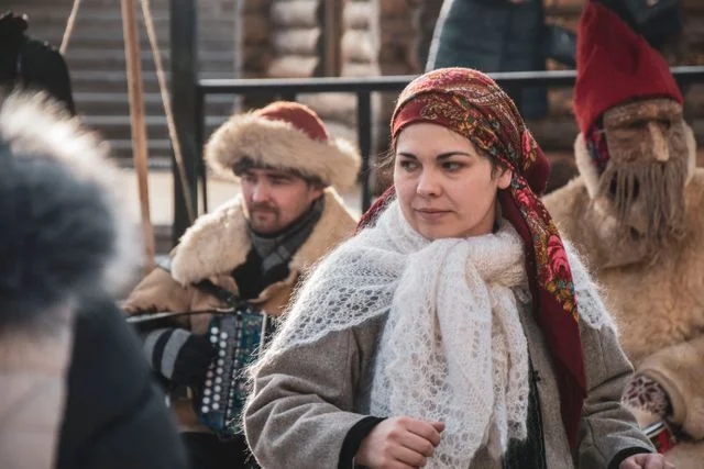 royalty traditional russian clothing