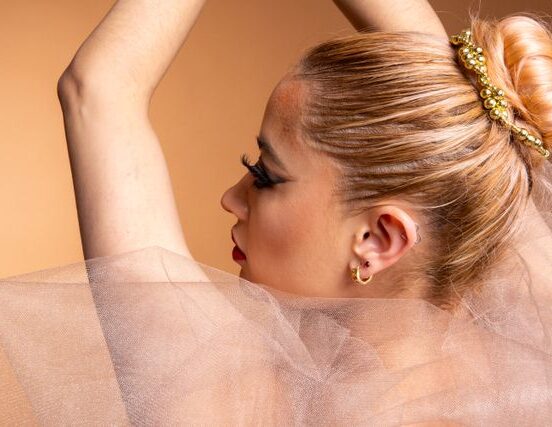 gold hair clips for low bun thin hair